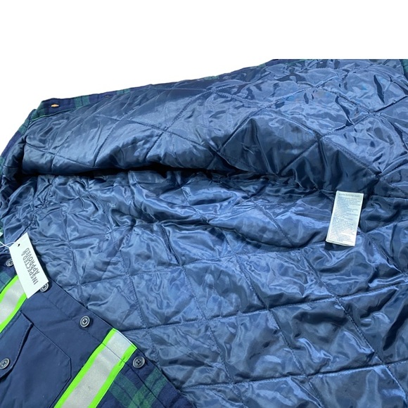 Tommy Hilfiger Insulated Construction/Camping Style Flannel - Picture 4 of 8